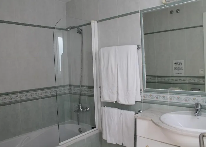 فيلة Elena, Cala'n Bruc كالا إن بلانيس