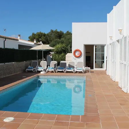 Elena, Cala'n Bruc *